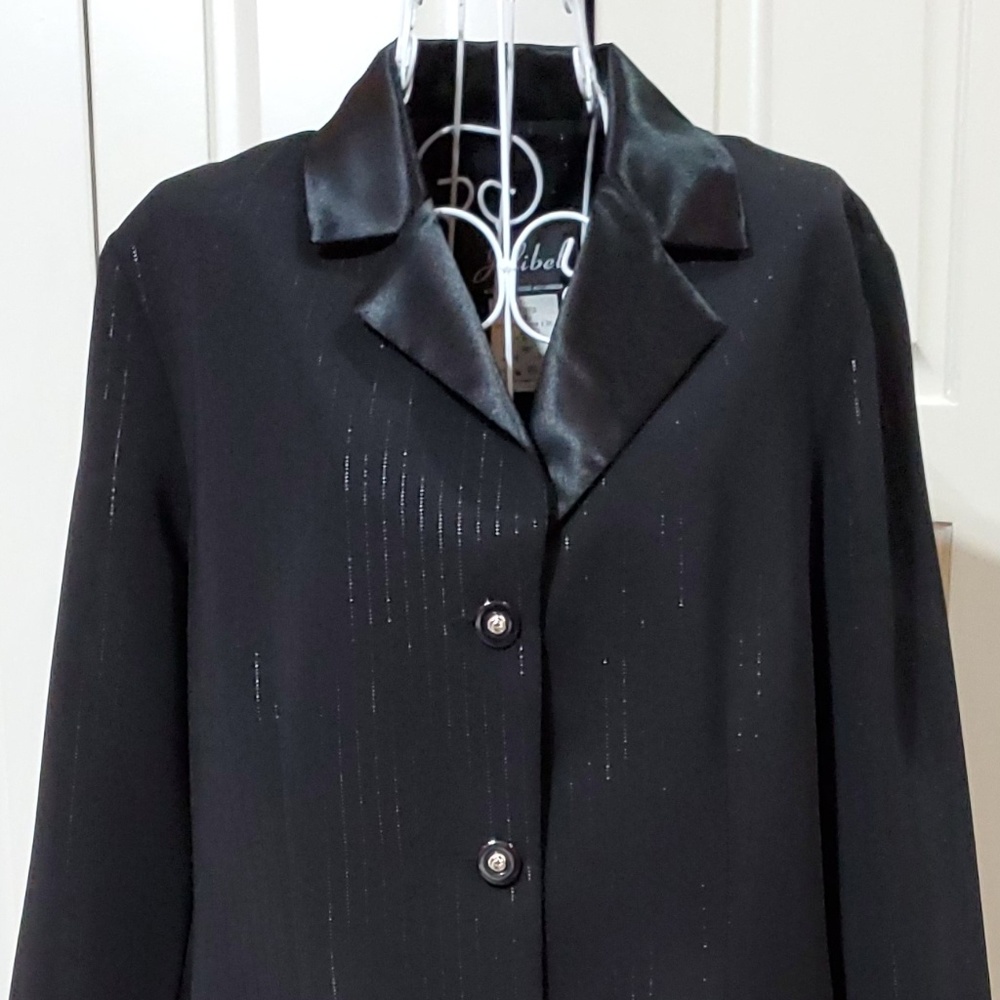 Jolibel Women's Tuxedo Black